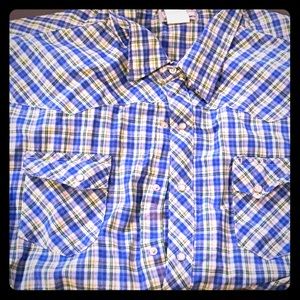 Wrangler men’s shirt sleeve button down